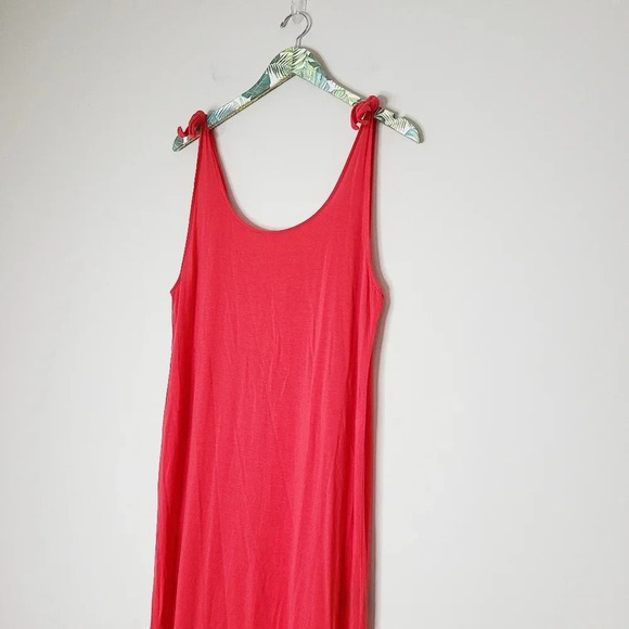 & Other Stories Red Knot Shoulder Midi Dress 10 - Picture 3 of 8